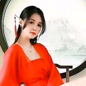 品格格