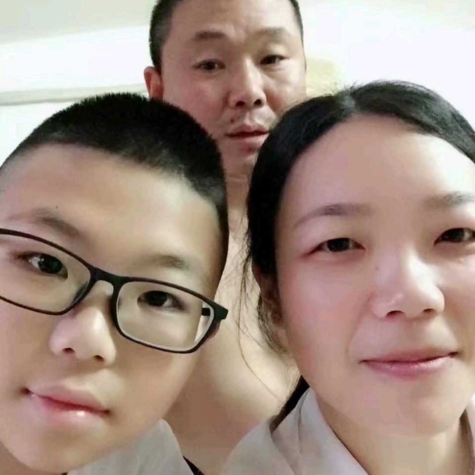 用户3245138232340一生何求