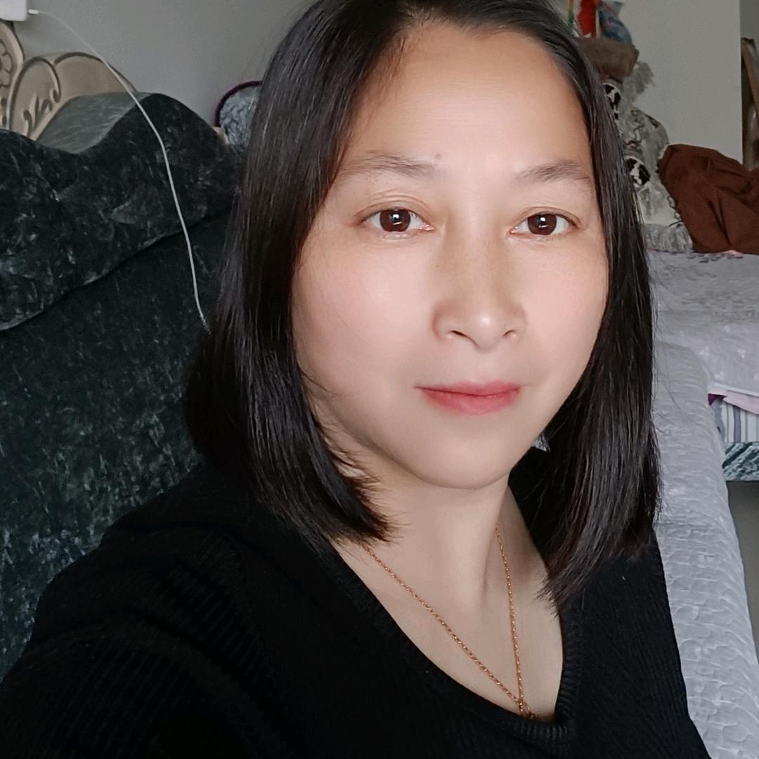 青青好物在橱窗