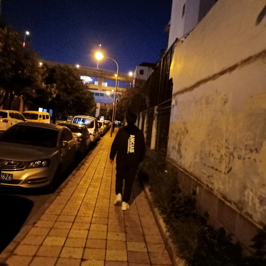 “廾匸"