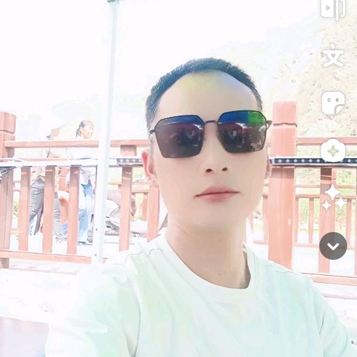 阿云哥<<<晚上9:20开播》