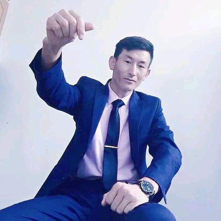 阿多