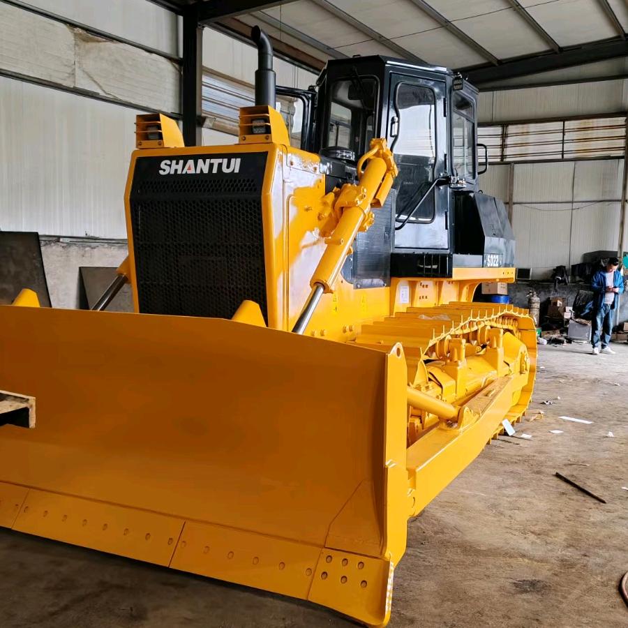 山东鑫恒工程机械有限公司