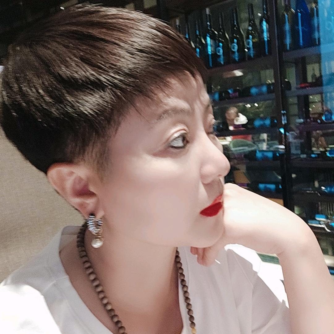 悦茗姐姐