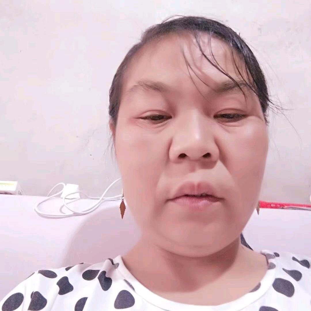 周模彩