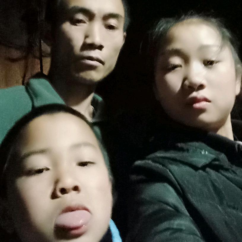 我是两个孩子的单身爸爸。有谁跟我说真心话