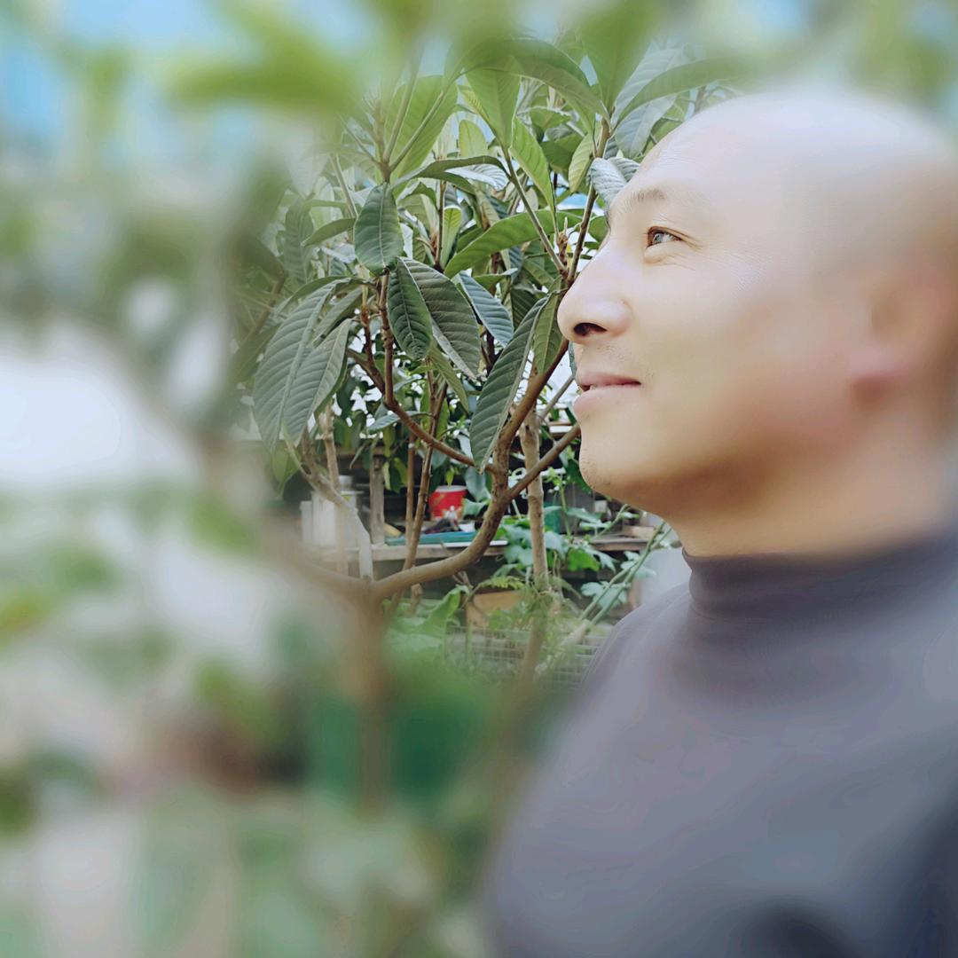 现在这个社会太现实了，找个对象都难😳