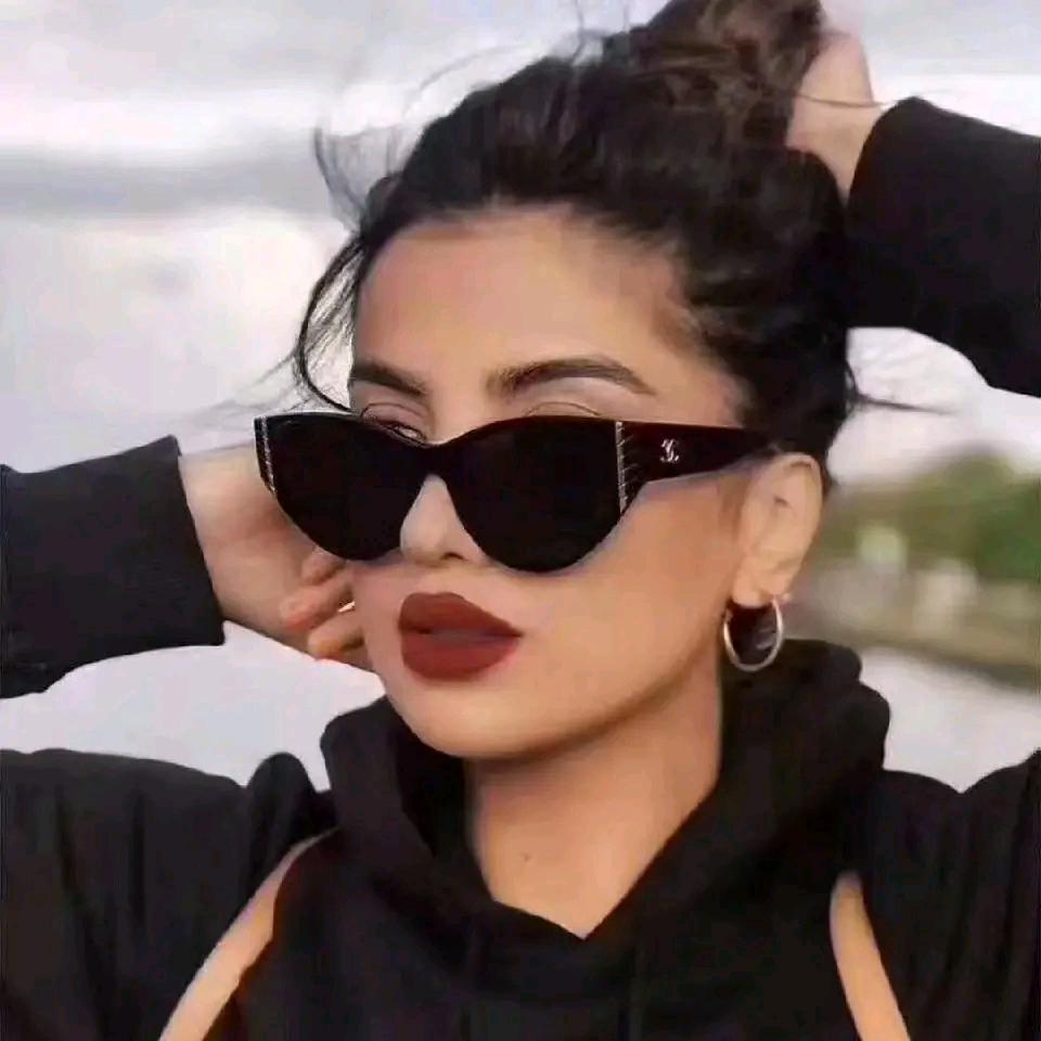 ǎℳℜǐKǐℳ.三😘😘