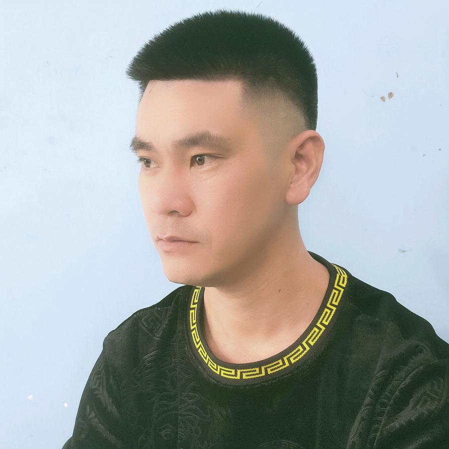 藏鹰（川藏美景分享）