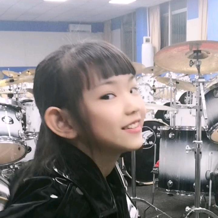 星概念阿妹 May