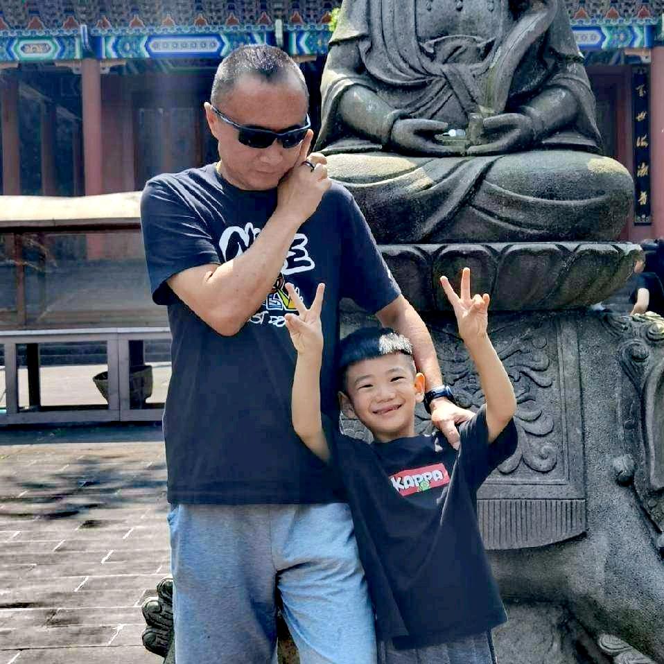伍静<老潘>