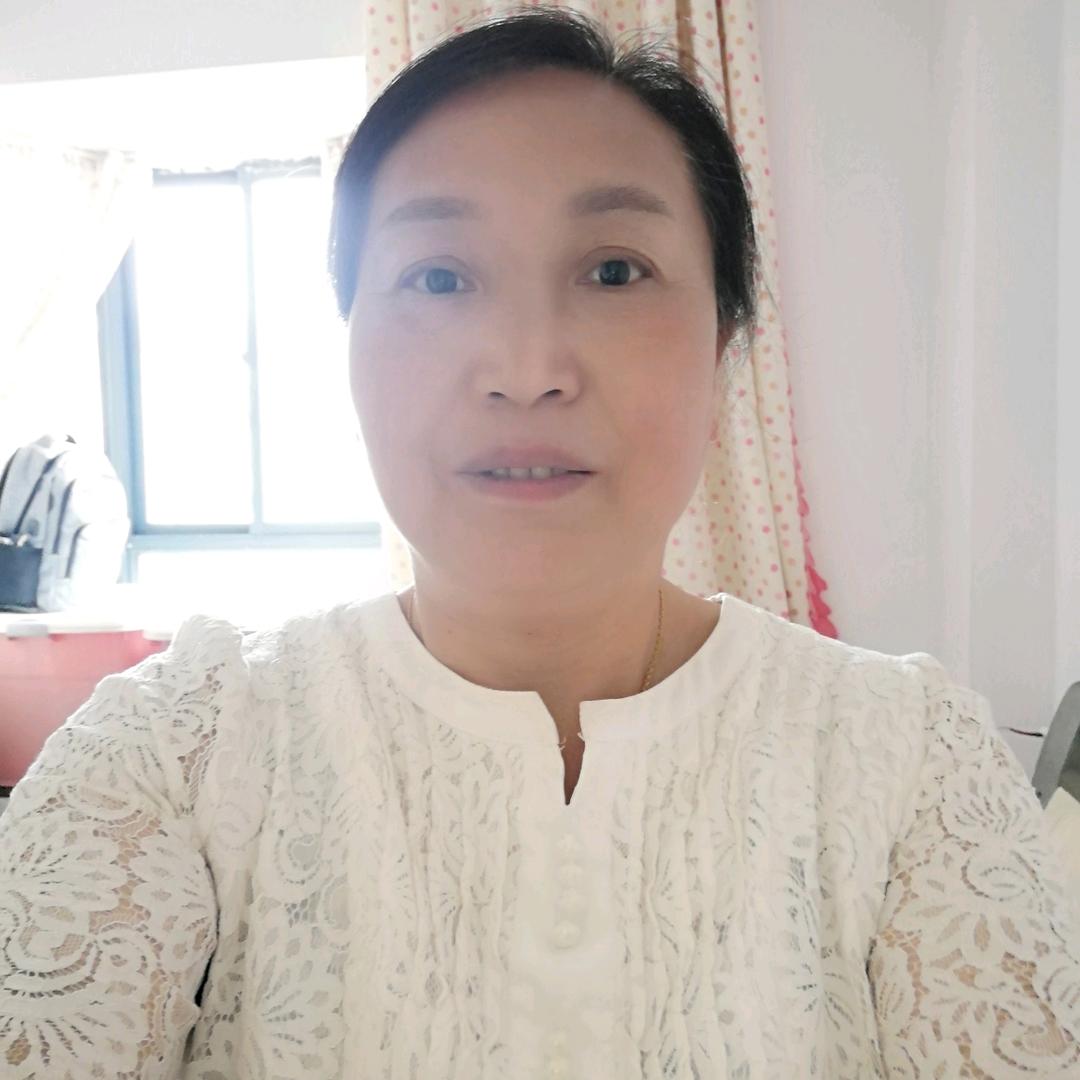 严玉容