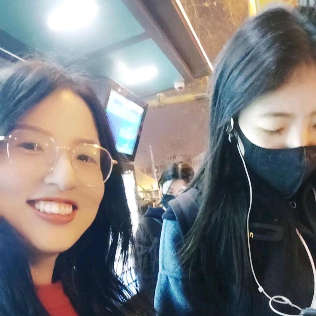 小同同