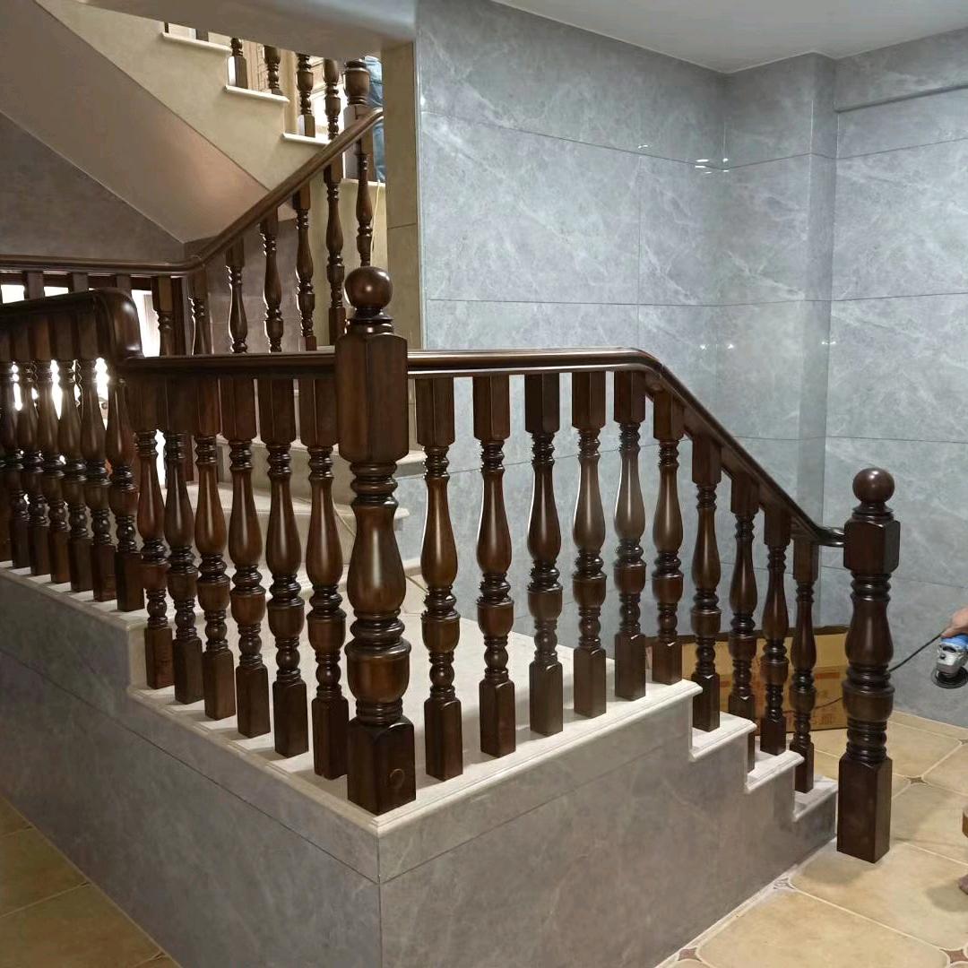 崇左大新鸿庭楼梯周哥