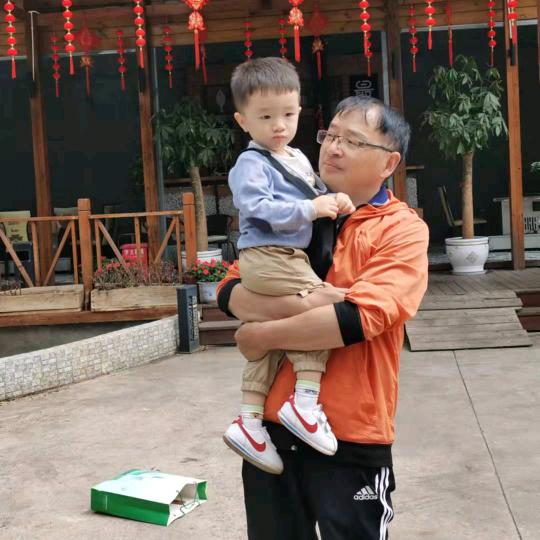 赵洪