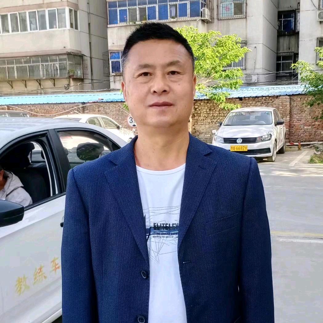 郑州陪练陪驾 安全驾驶培训耿河顺