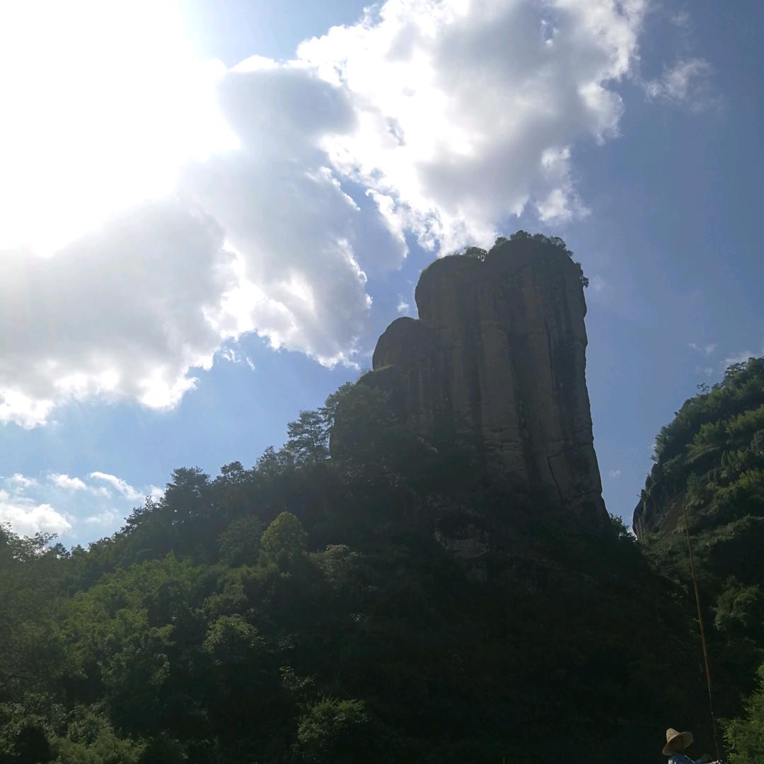 前朝鹰熊