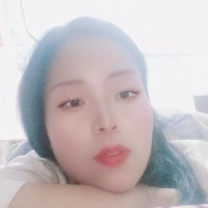 曹莓冰淇淋