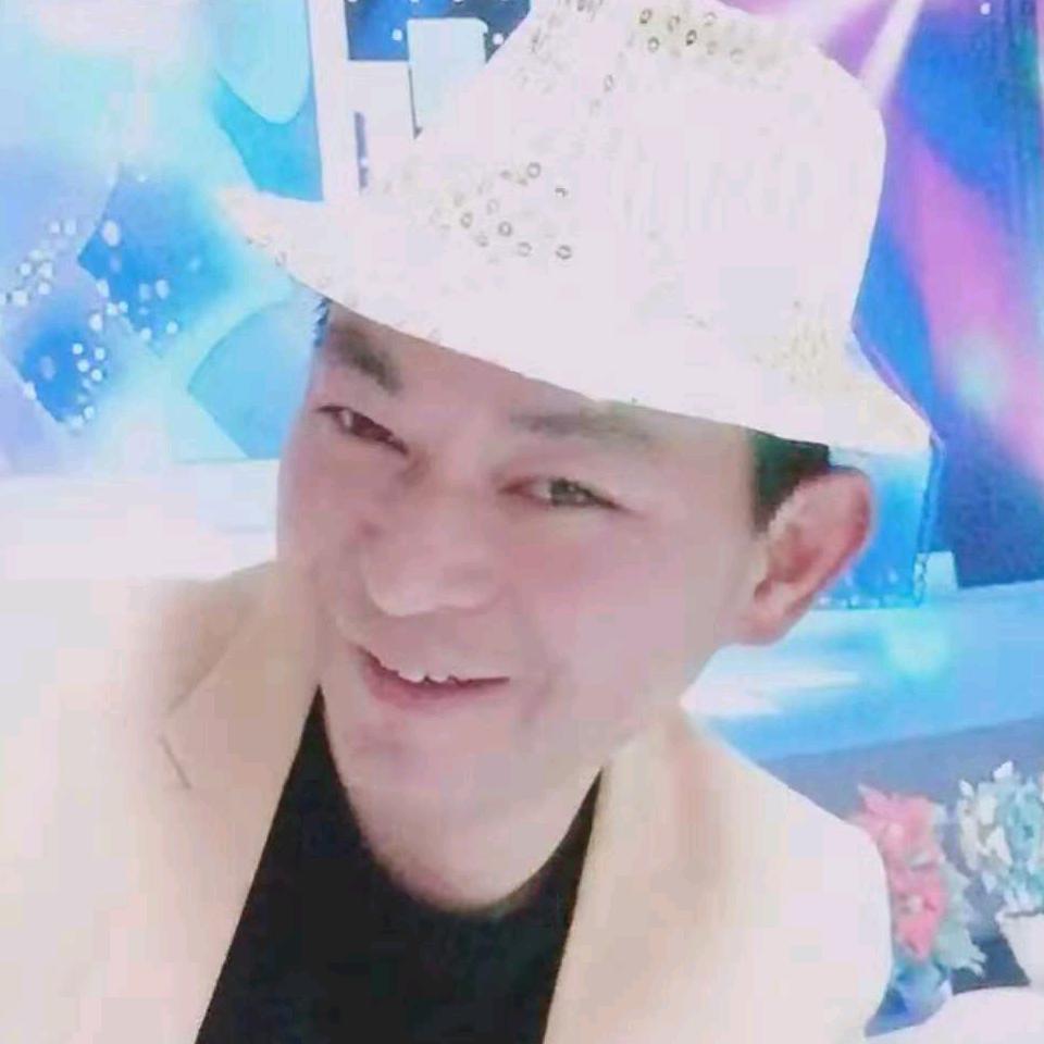 四川华仔