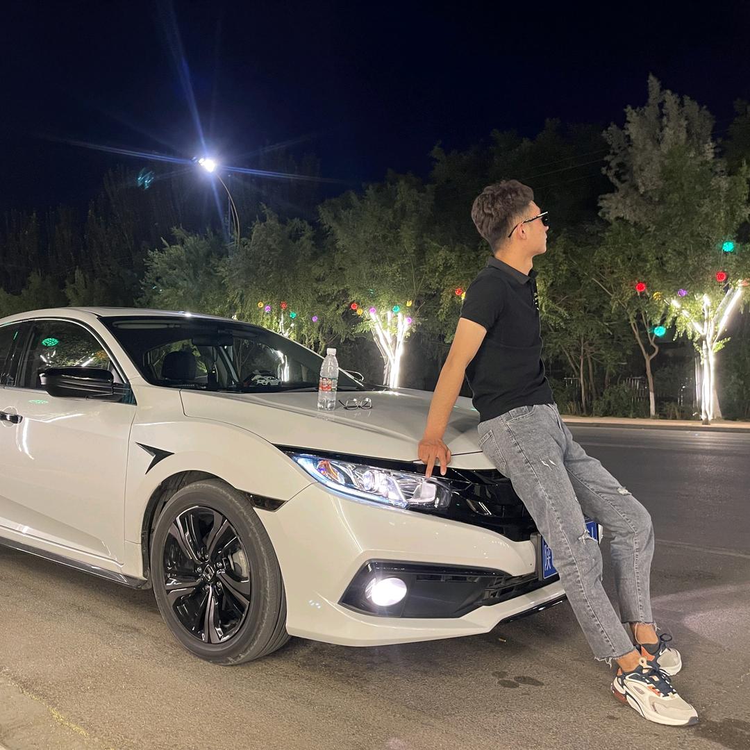 贺的贴膜记📚  🕋.