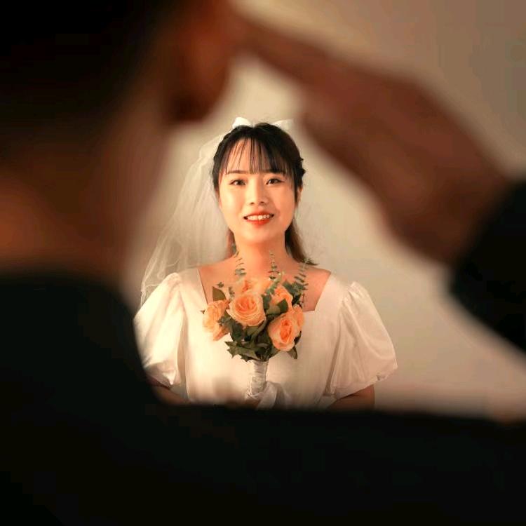 小万同志
