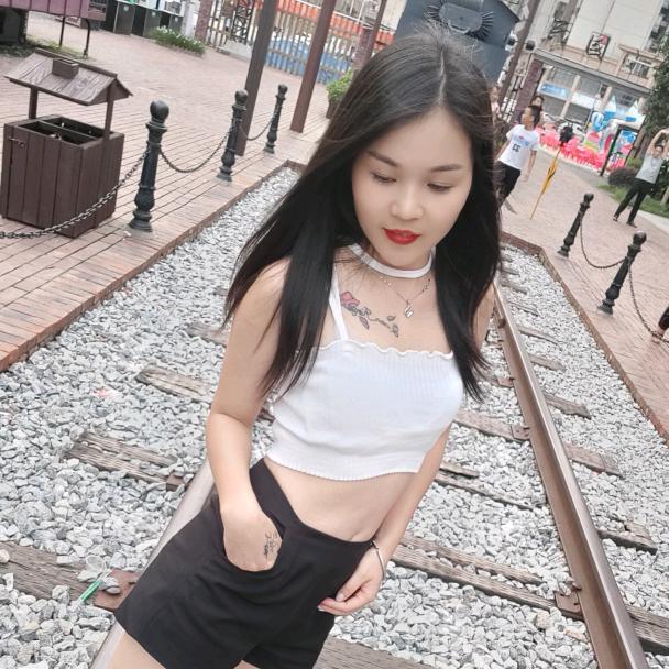是琼姐呀