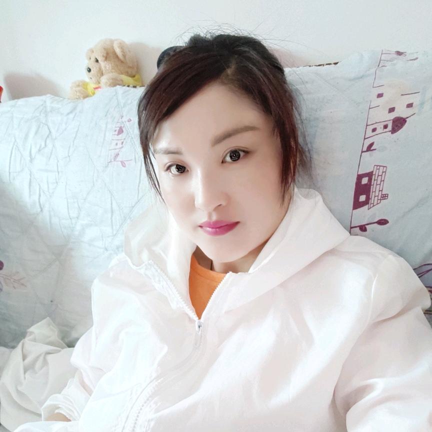 单身女孩，陪伴父母
