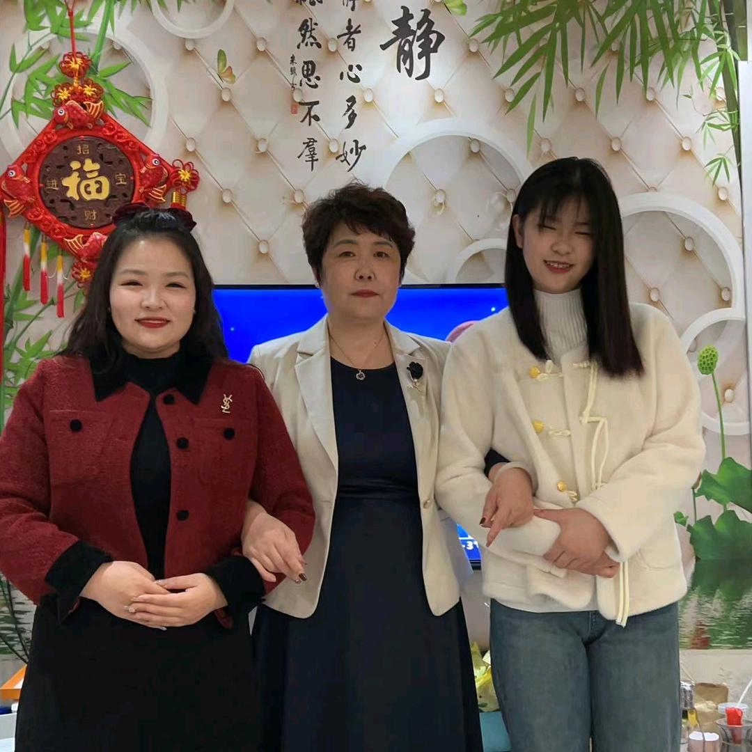 辉龙装饰工程有限公司 福慧宝聚