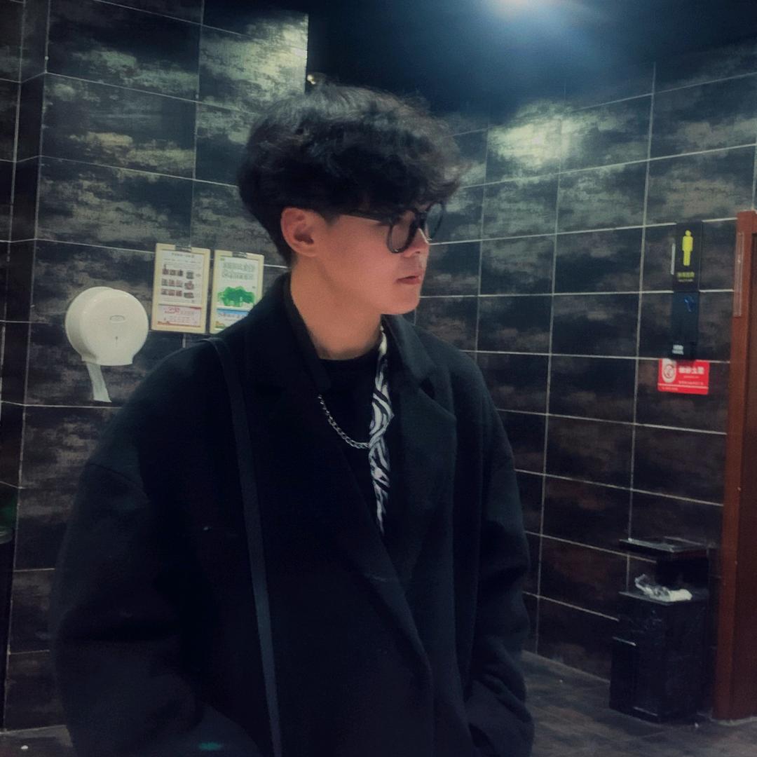 李东东