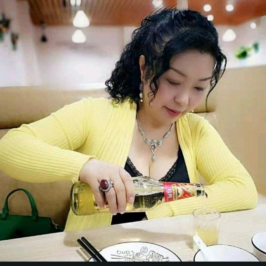 @莉莎
