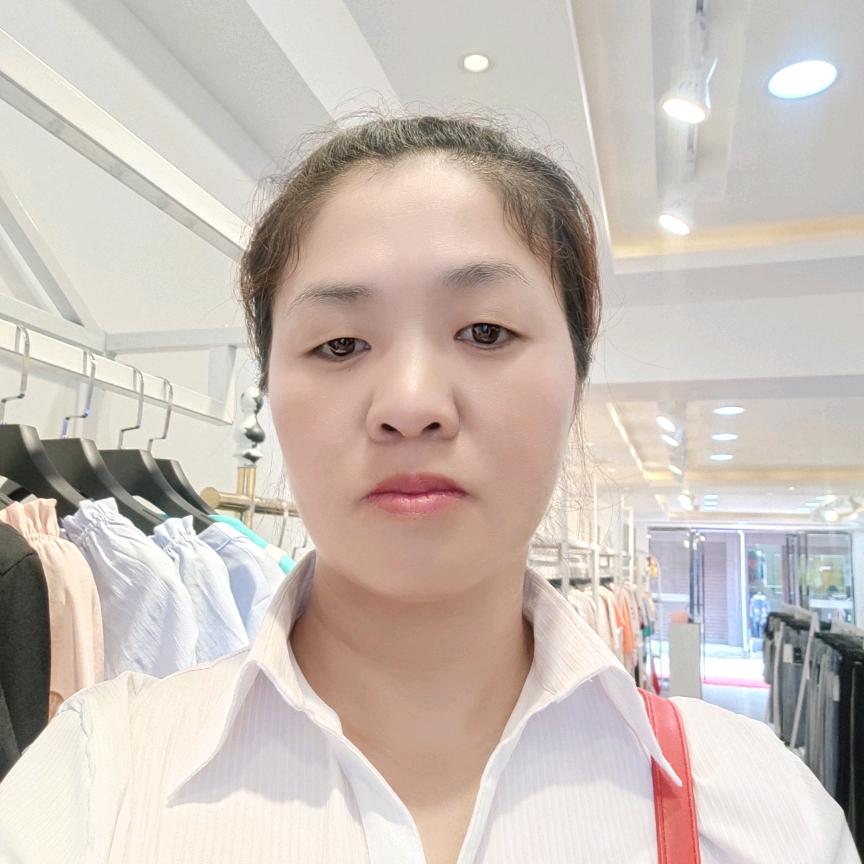 楚楚动人