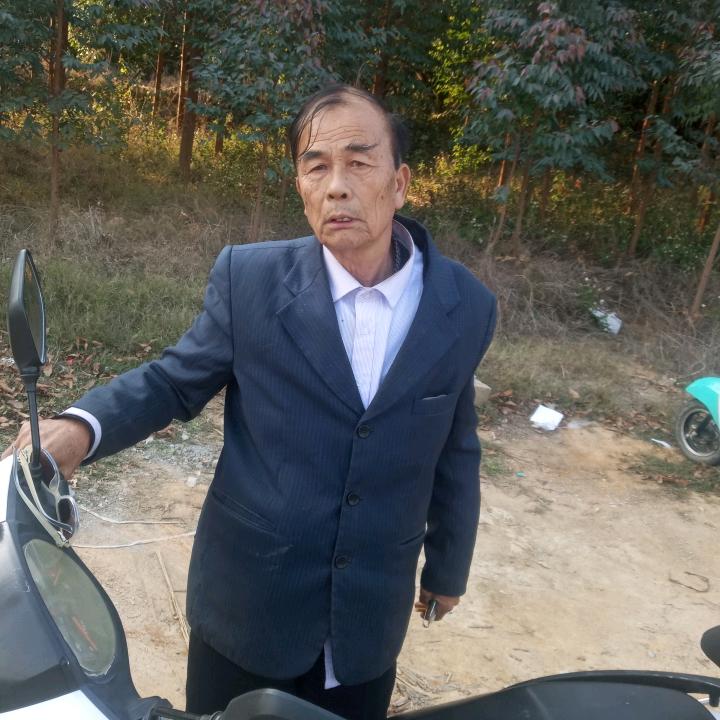 郑若群