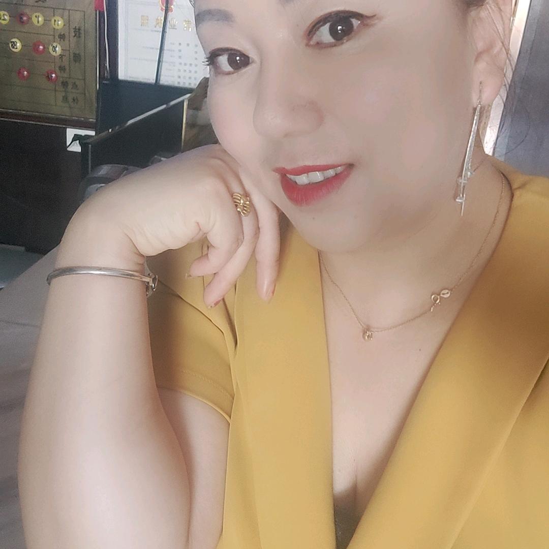 风里雨里 我在这里等 你