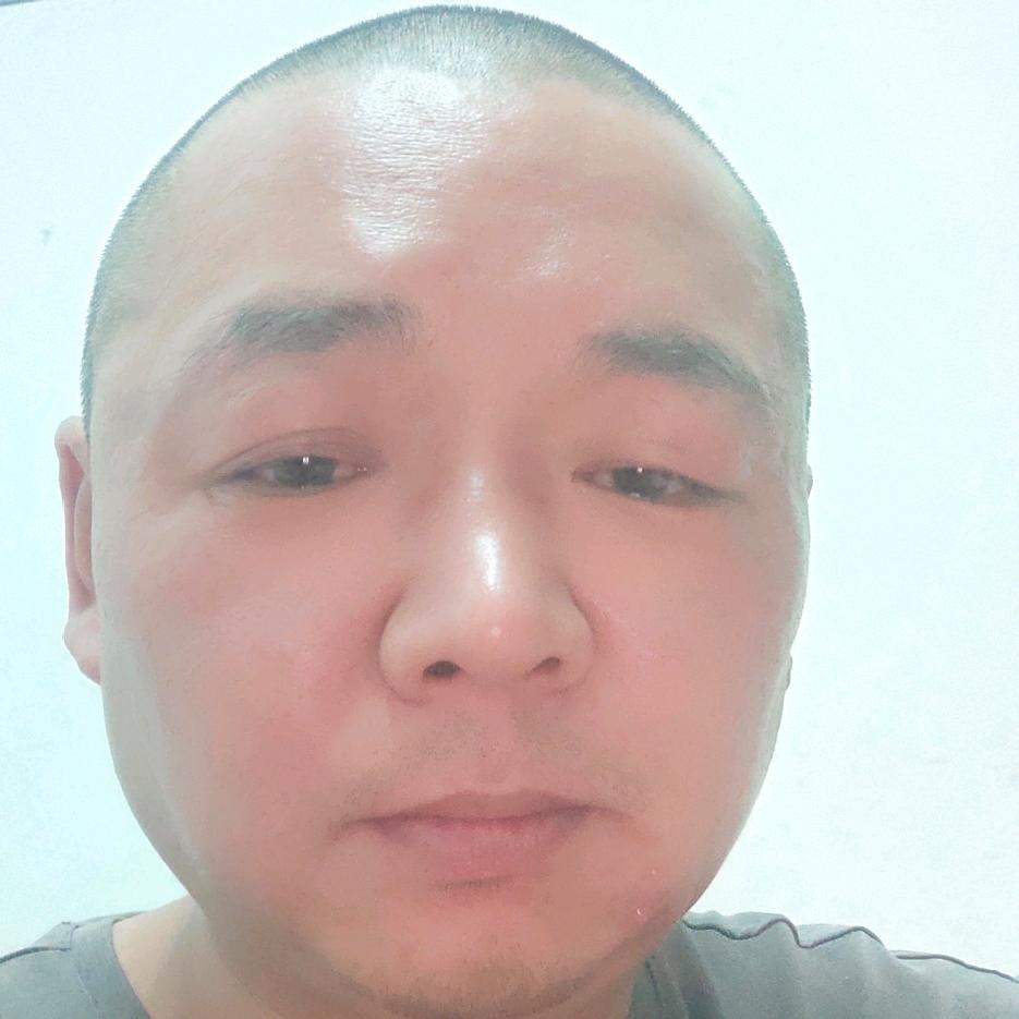 楼梯护拦张秋生