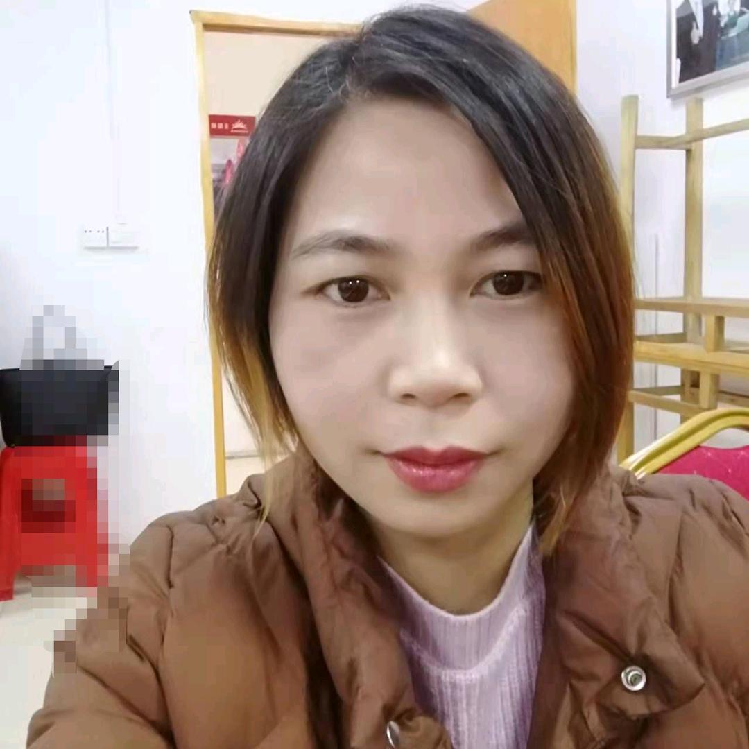 悦城卖房的小婷姐