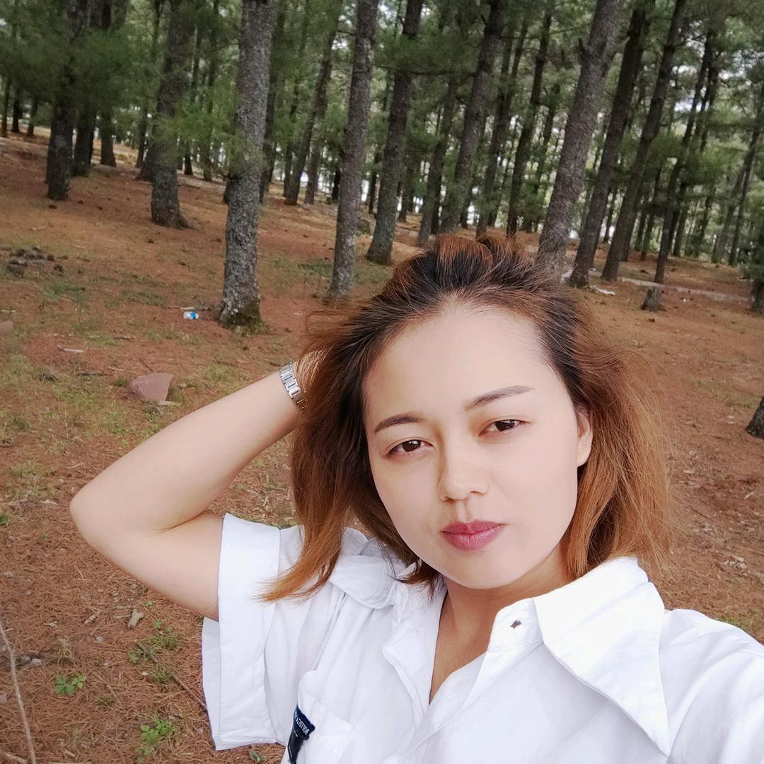 快乐的小阿姨