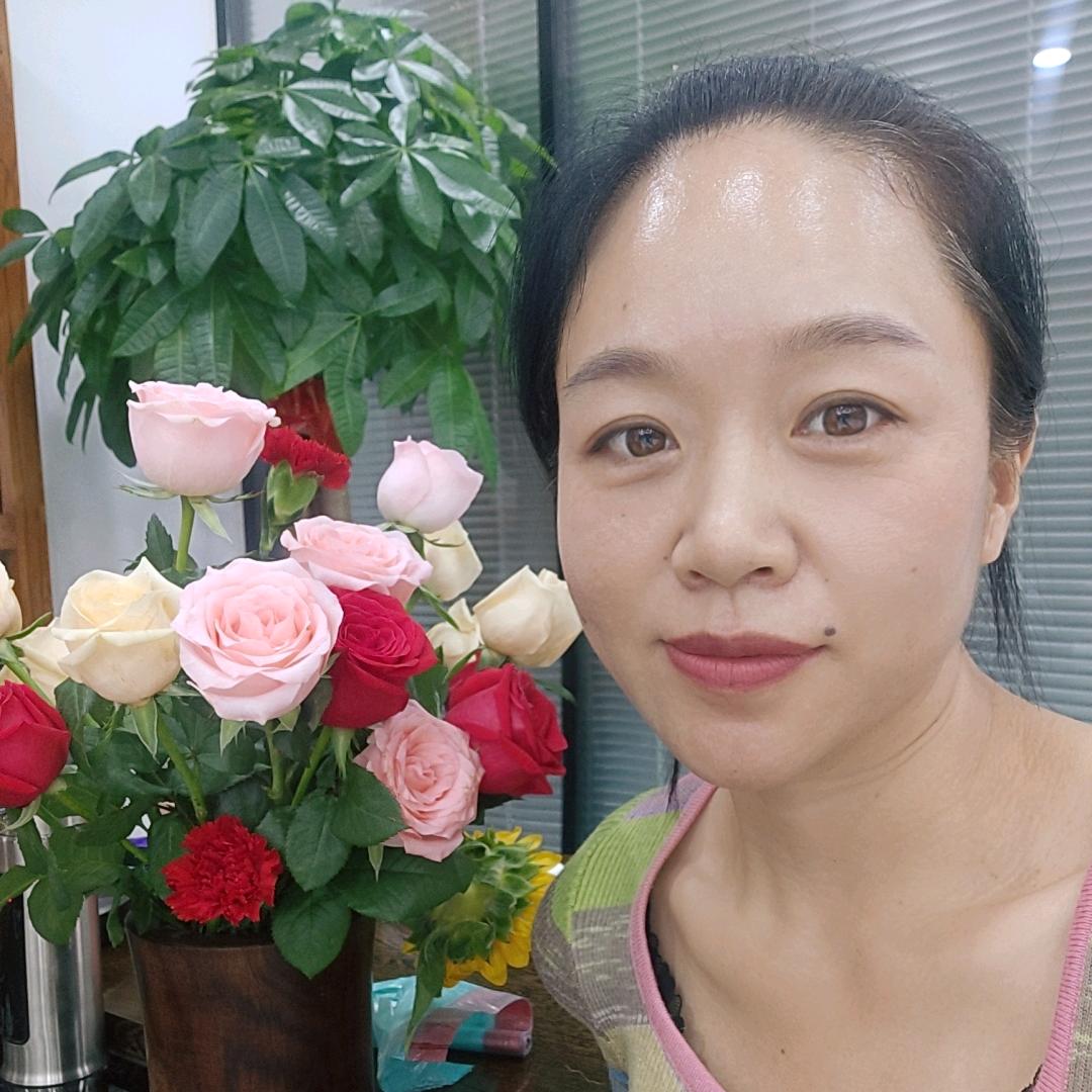 平乡县润诗美容店