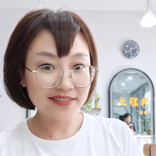 婷婷（努力打怪兽）