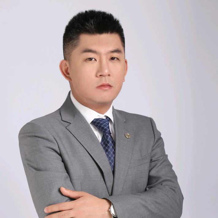 抚顺律师王泽成(忙疯版)