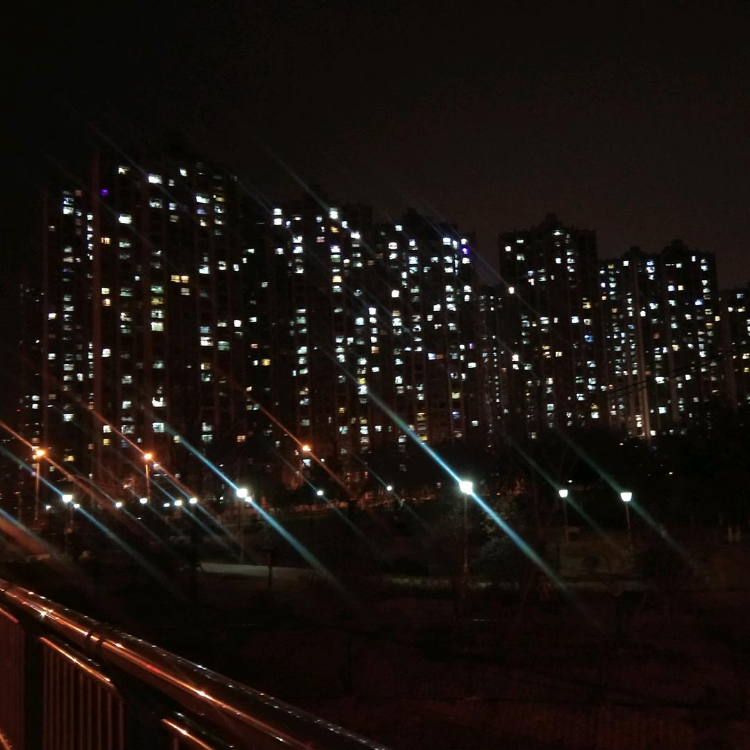 点缀空白