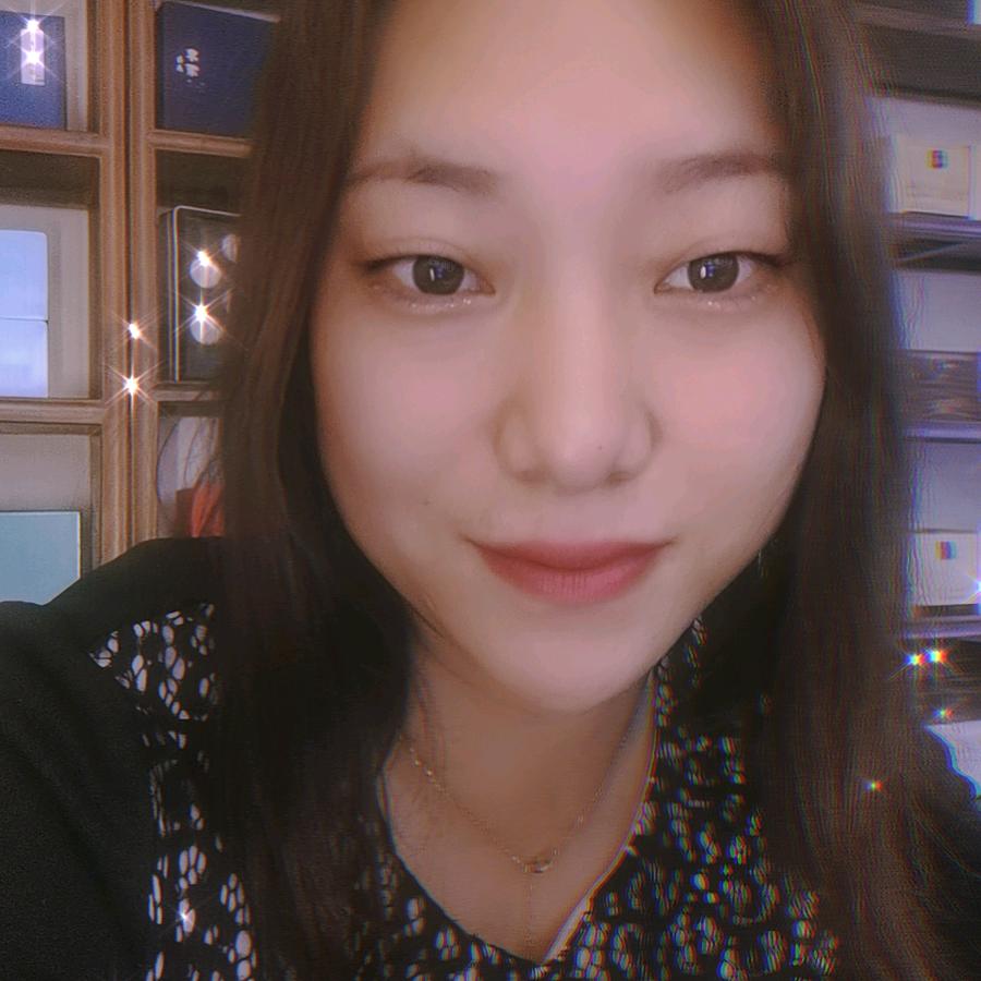 (づ ●─● )づ嫣