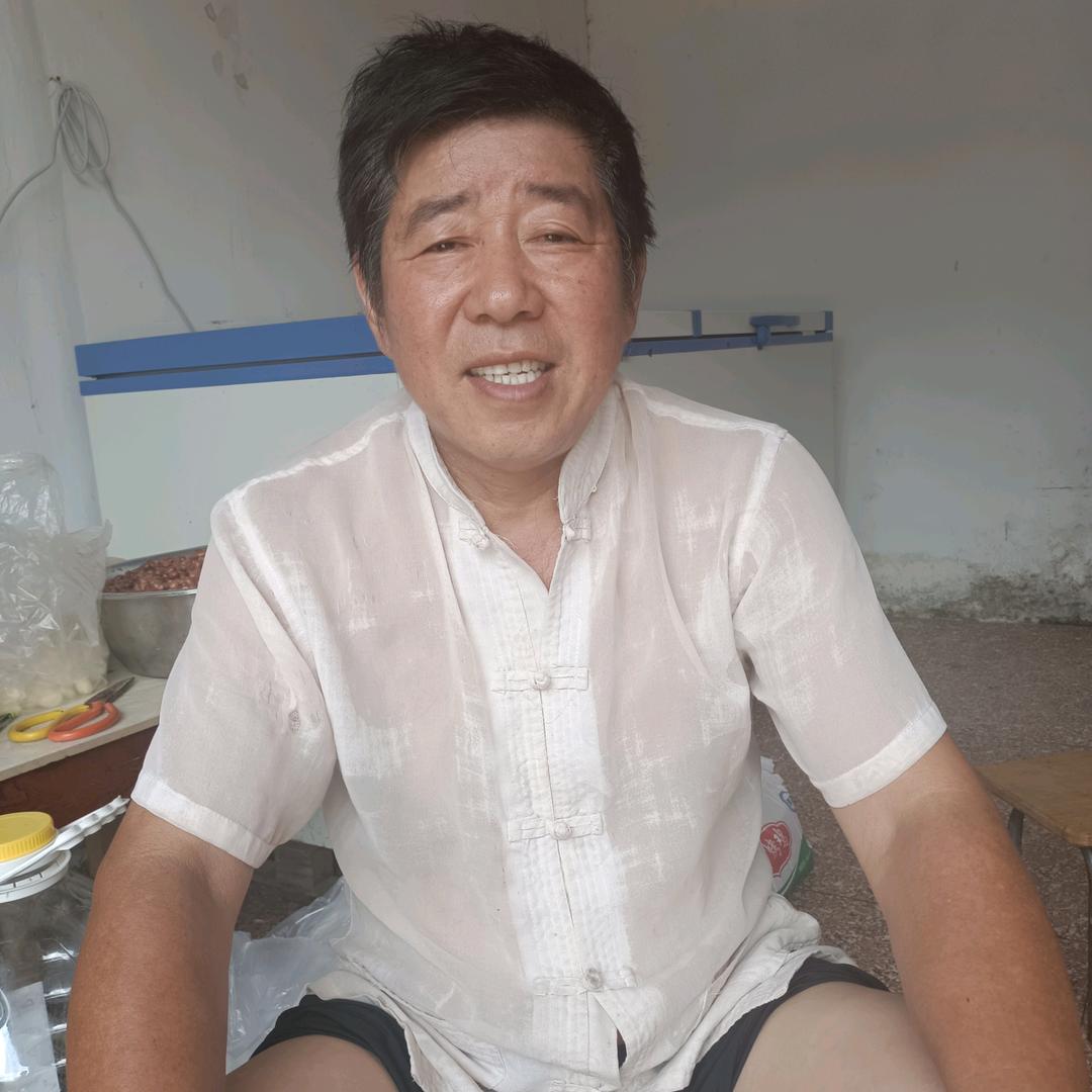 老王，卤菜