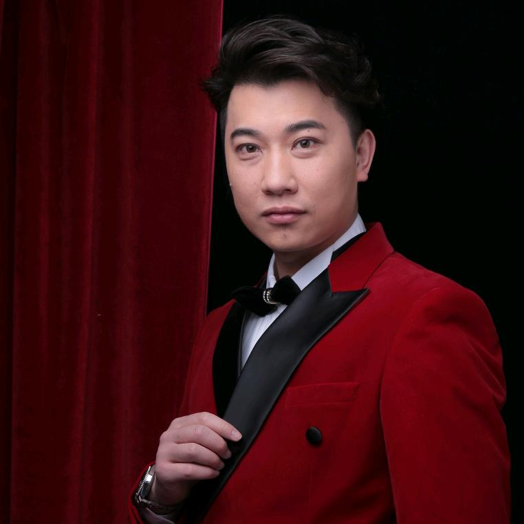 小马哥《战地红缨》