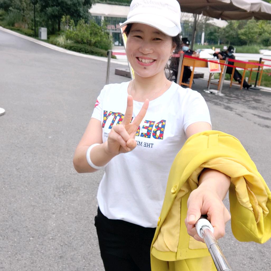 天桥会姐，
