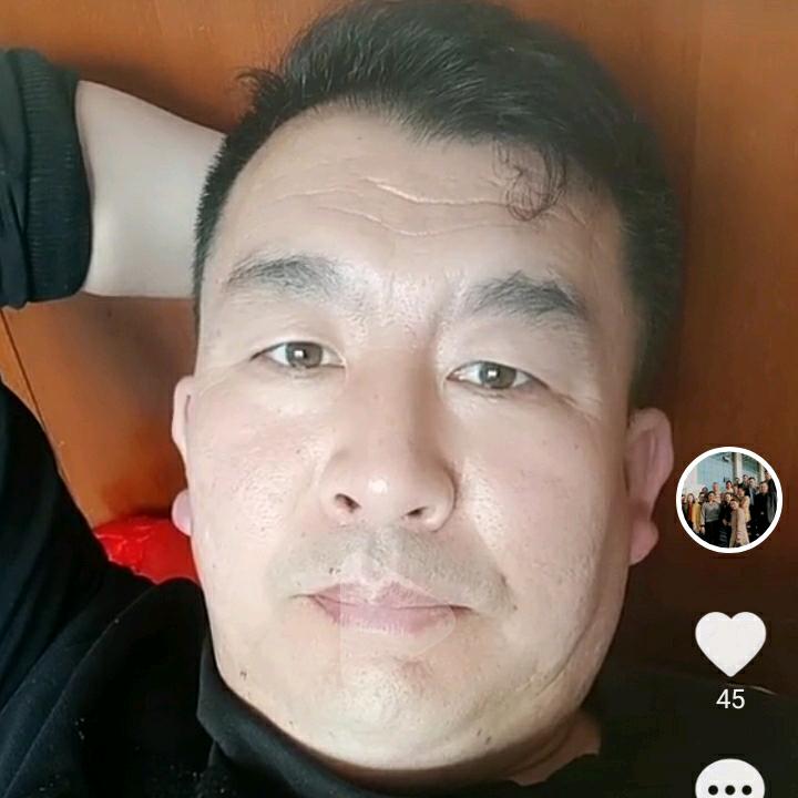 李新民