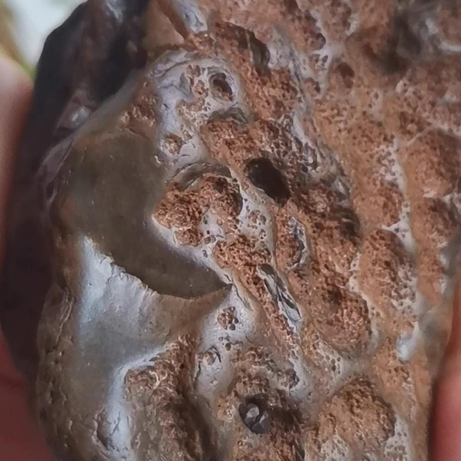 原生态河磨石