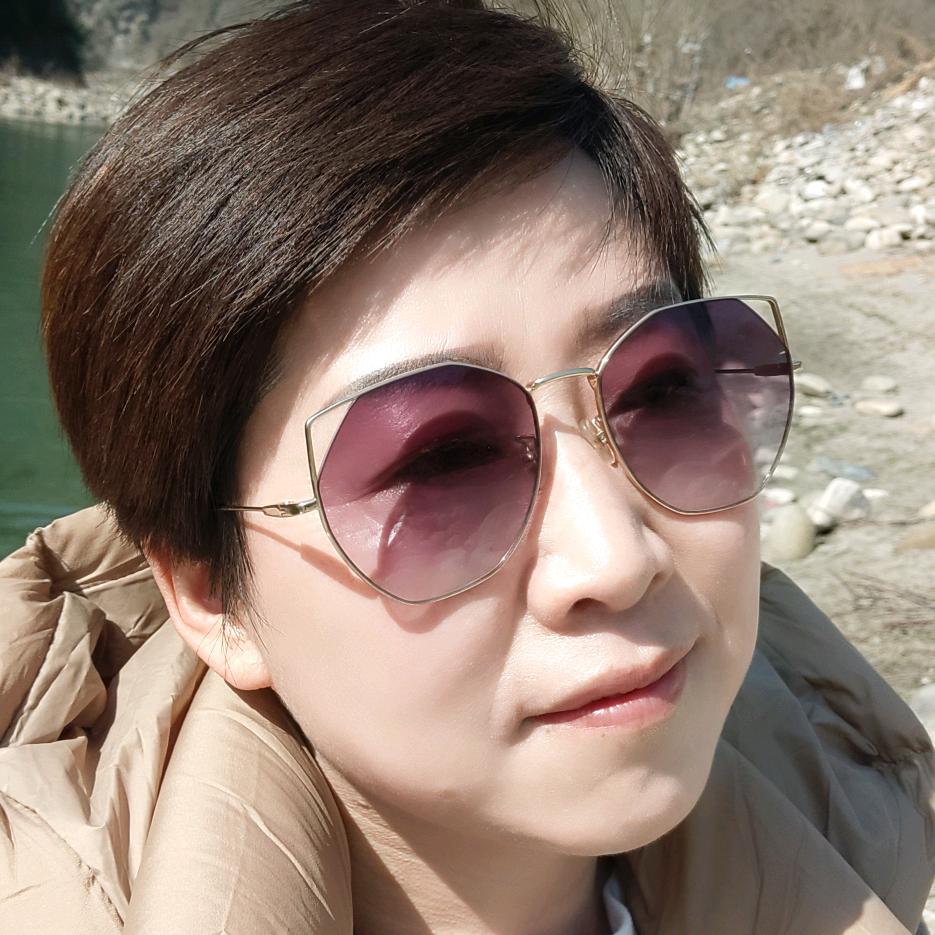 秦岭霞姐