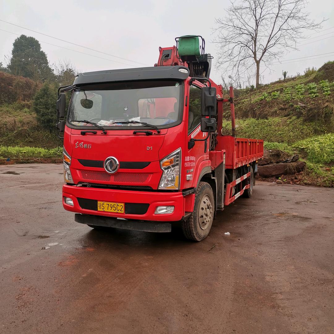 泸州随车吊装出租  页岩砖专业配送