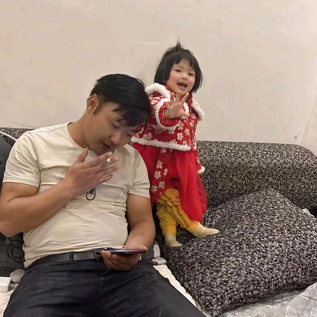 小黑锅