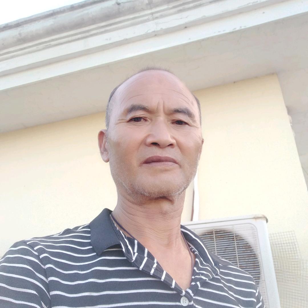鄭三爱拼才会赢